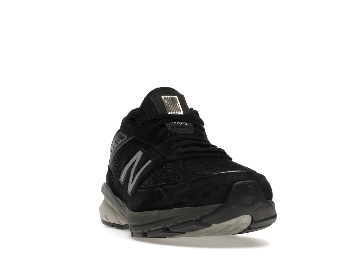 New Balance 990v5 Black