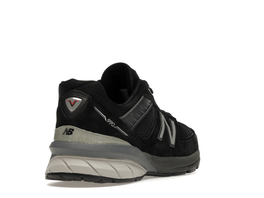 New Balance 990v5 Black