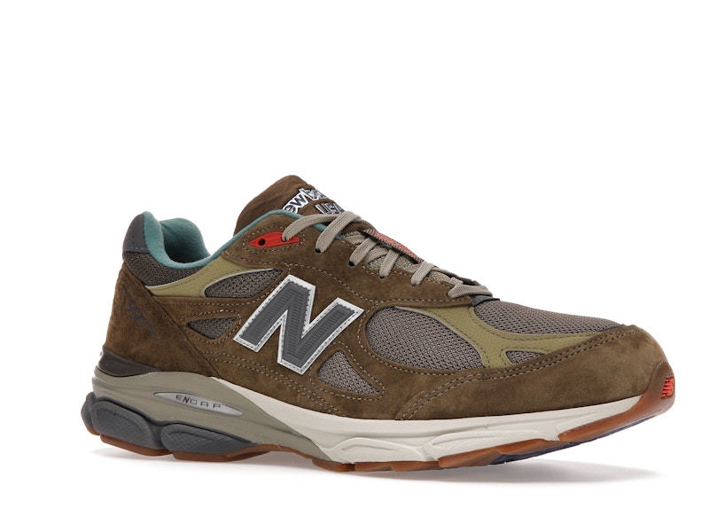 New Balance 990v3 MiUSA Bodega Here To Stay