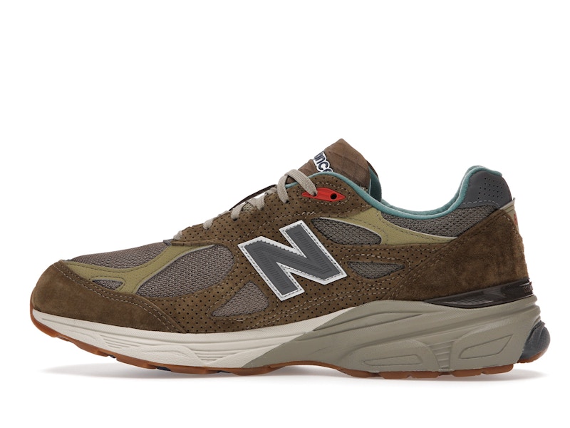 New Balance 990v3 MiUSA Bodega Here To Stay