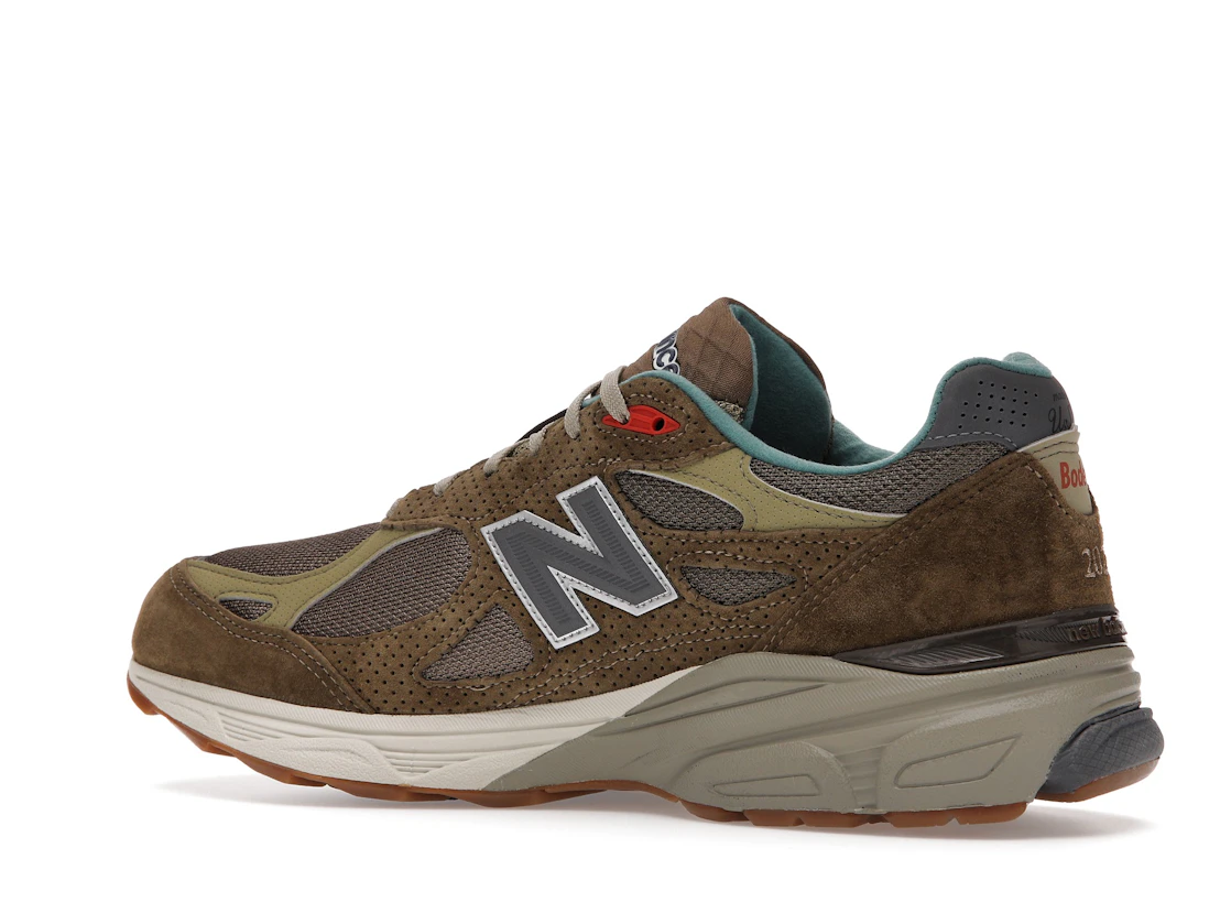 New Balance 990v3 MiUSA Bodega Here To Stay