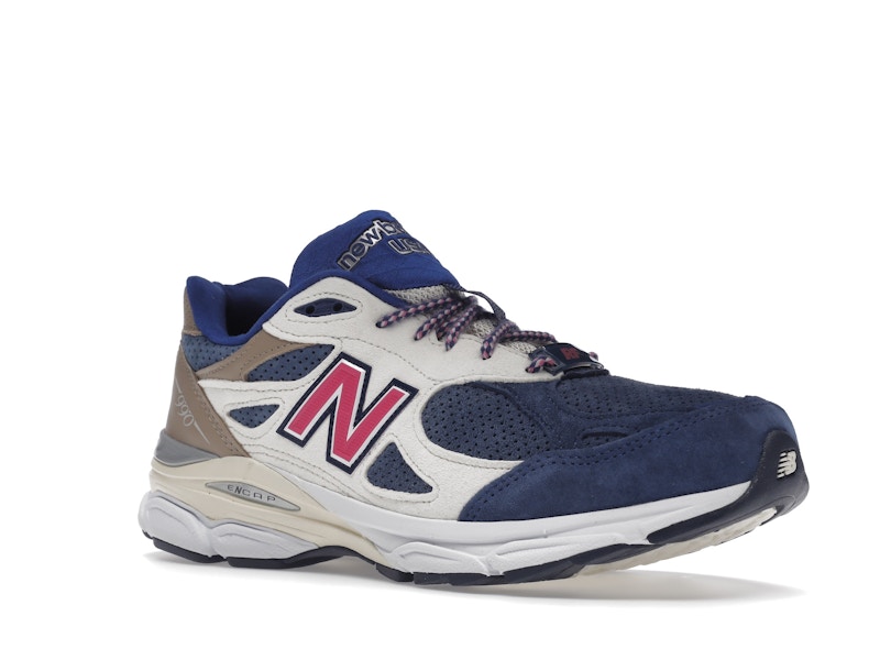 New Balance 990v3 MiUSA Kith Daytona (with Socks)