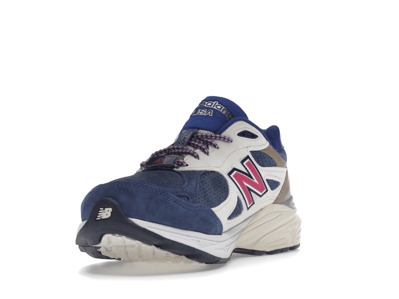 New Balance 990v3 MiUSA Kith Daytona (with Socks)