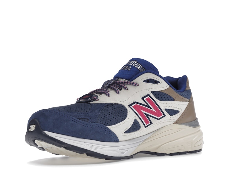 New Balance 990v3 MiUSA Kith Daytona (with Socks)