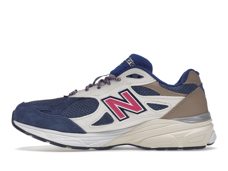New Balance 990v3 MiUSA Kith Daytona (with Socks)