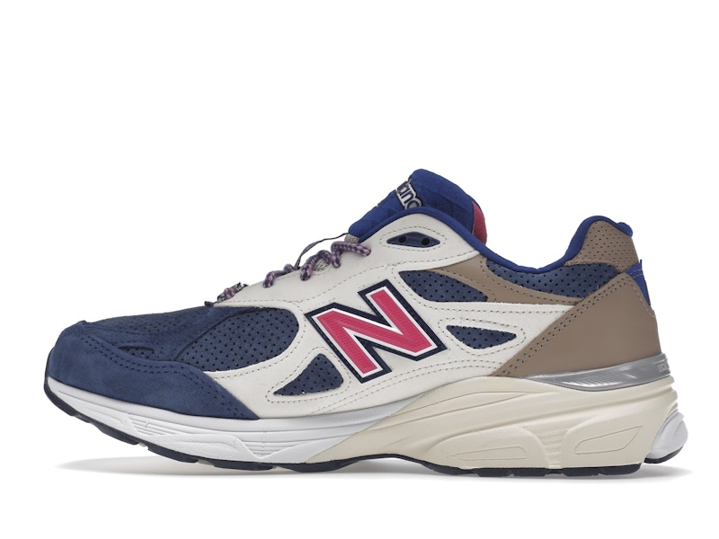 New Balance 990v3 MiUSA Kith Daytona (with Socks)