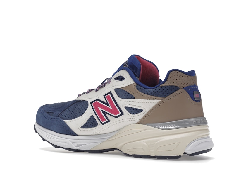 New Balance 990v3 MiUSA Kith Daytona (with Socks)