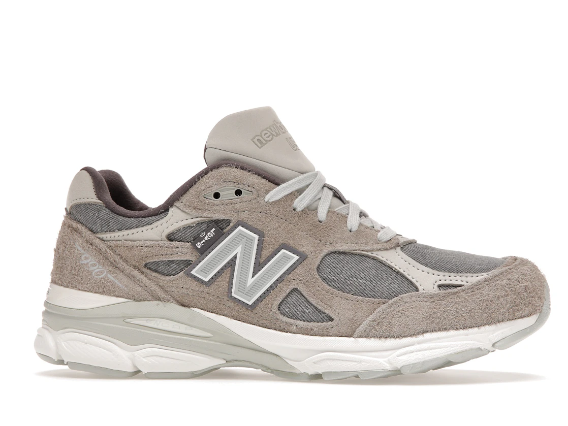 New Balance 990v3 MiUSA Levi's Elephant Skin