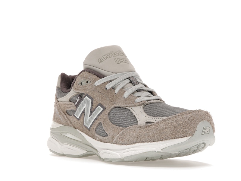 New Balance 990v3 MiUSA Levi's Elephant Skin
