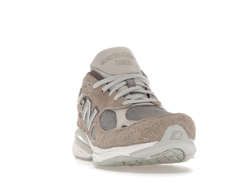 New Balance 990v3 MiUSA Levi's Elephant Skin