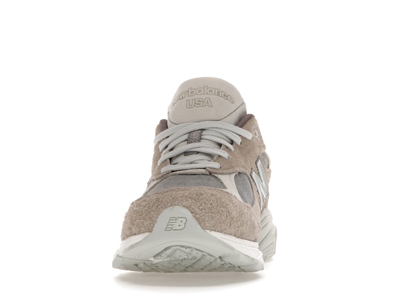 New Balance 990v3 MiUSA Levi's Elephant Skin