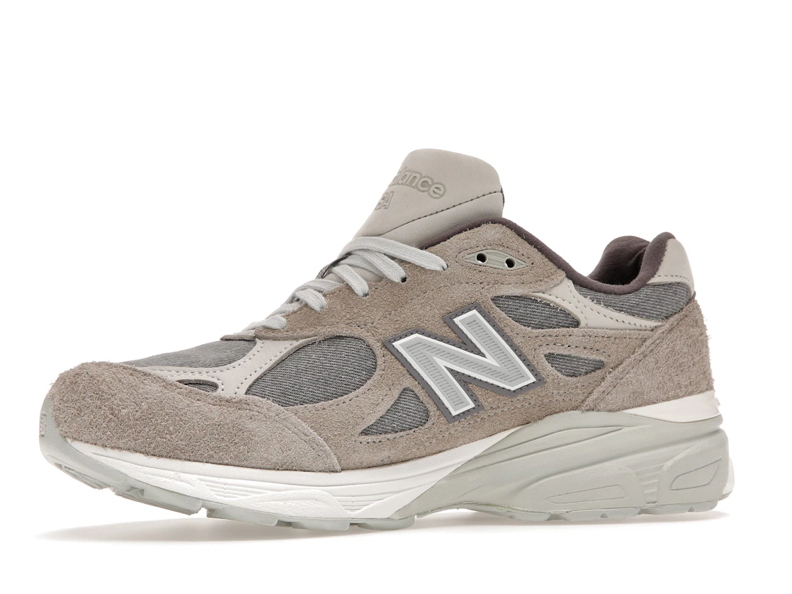 New Balance 990v3 MiUSA Levi's Elephant Skin