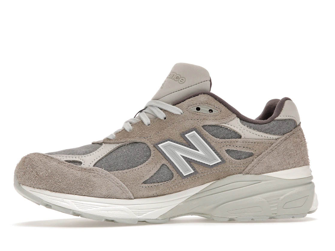 New Balance 990v3 MiUSA Levi's Elephant Skin