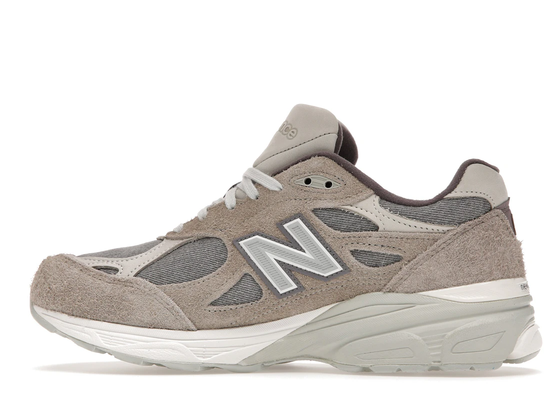 New Balance 990v3 MiUSA Levi's Elephant Skin