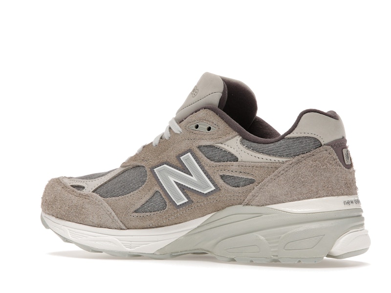 New Balance 990v3 MiUSA Levi's Elephant Skin