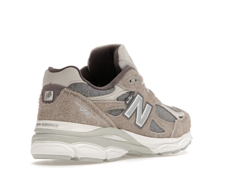 New Balance 990v3 MiUSA Levi's Elephant Skin
