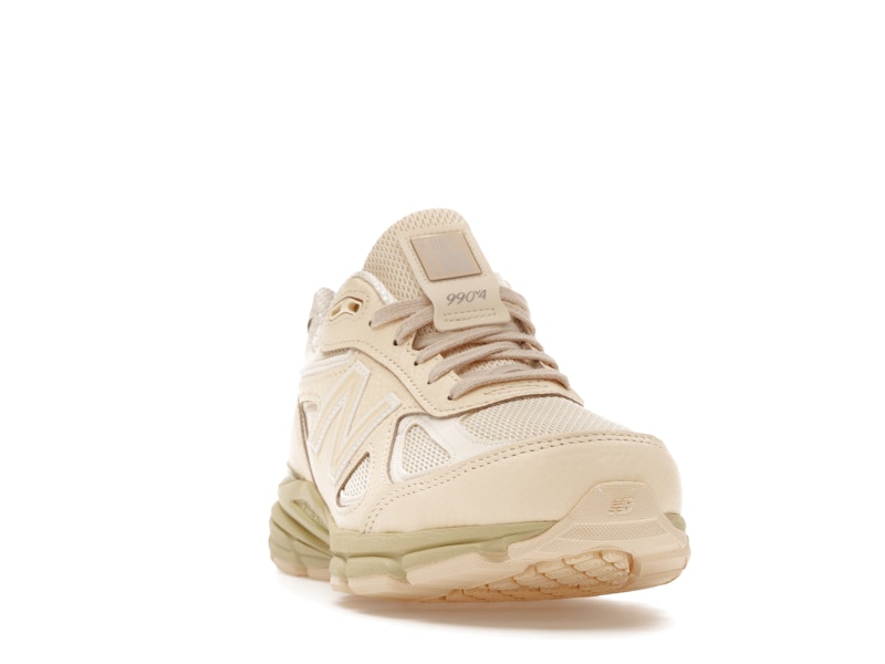New Balance 990v4 MiUSA Macadamia Nut