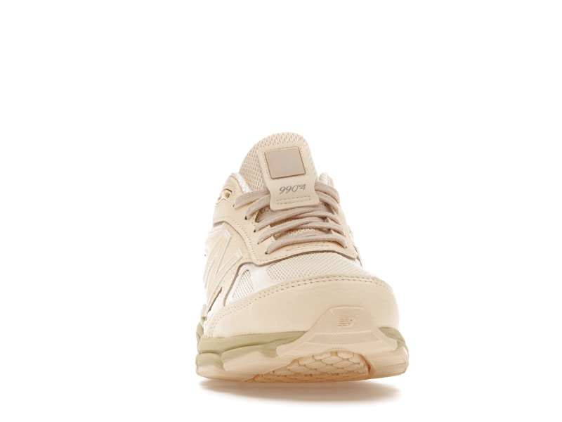 New Balance 990v4 MiUSA Macadamia Nut