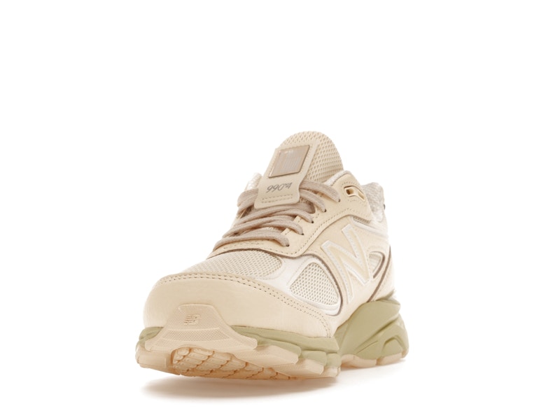 New Balance 990v4 MiUSA Macadamia Nut