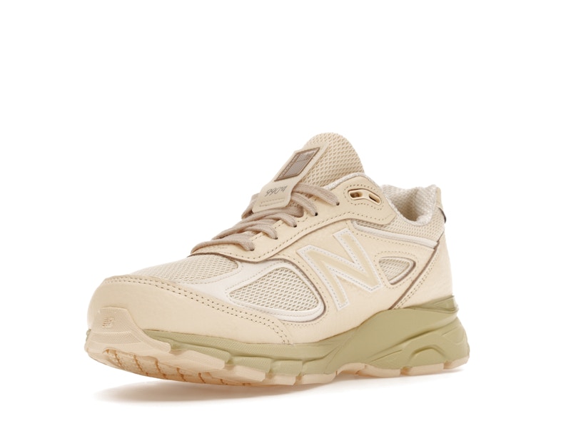 New Balance 990v4 MiUSA Macadamia Nut