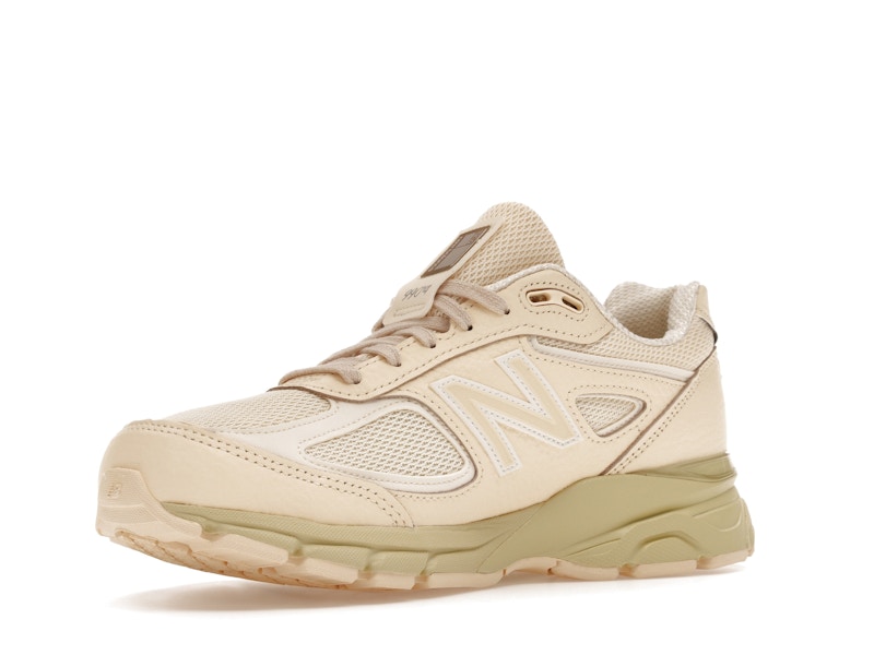 New Balance 990v4 MiUSA Macadamia Nut