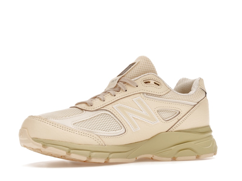 New Balance 990v4 MiUSA Macadamia Nut