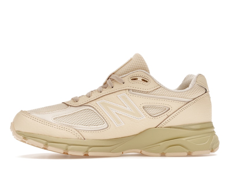 New Balance 990v4 MiUSA Macadamia Nut