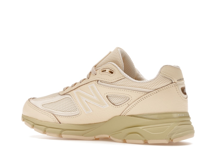 New Balance 990v4 MiUSA Macadamia Nut