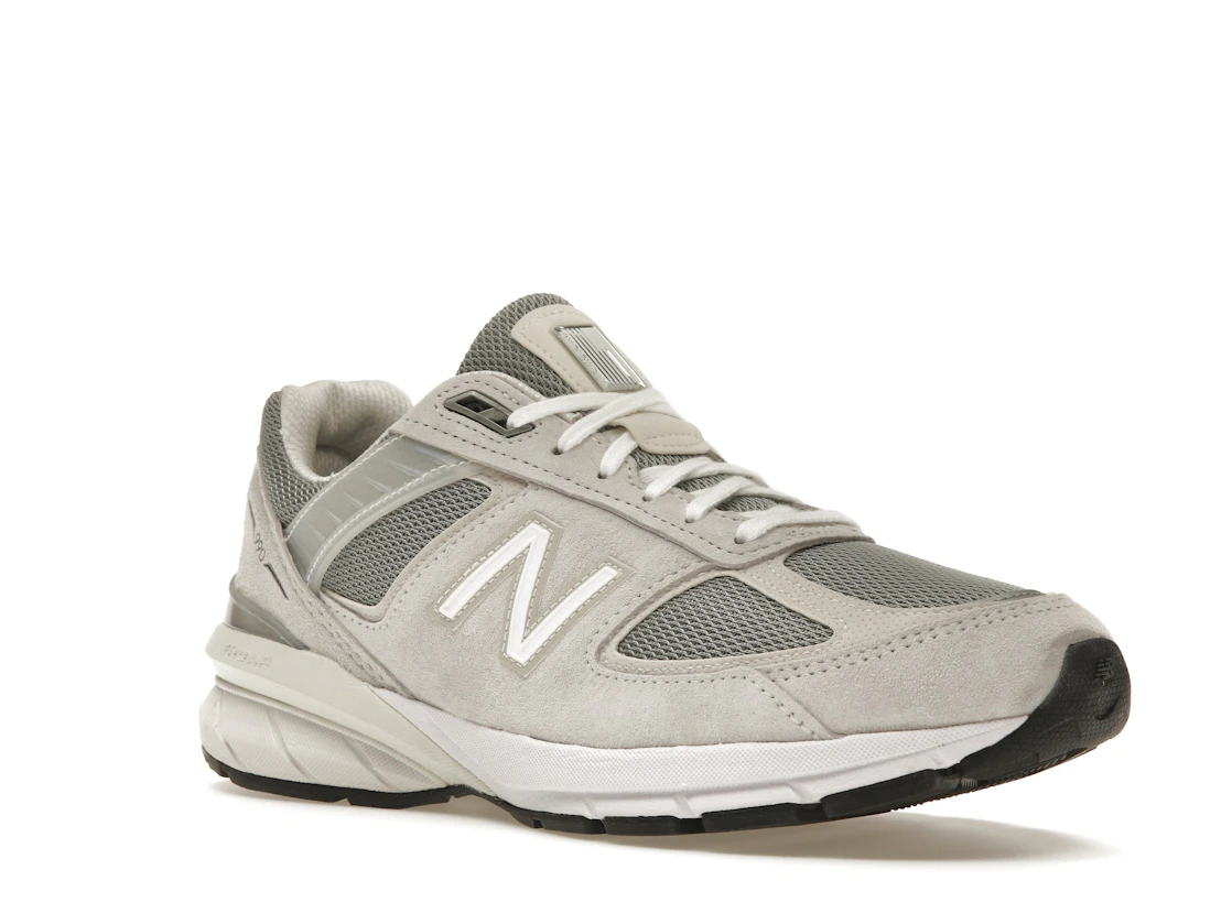 New Balance 990v5 Nimbus Cloud