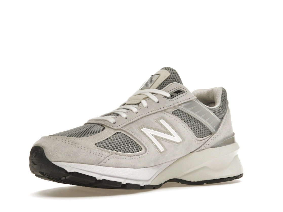 New Balance 990v5 Nimbus Cloud