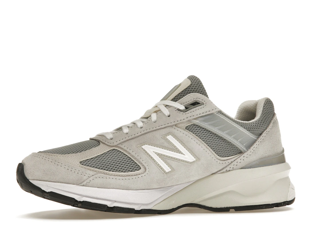 New Balance 990v5 Nimbus Cloud