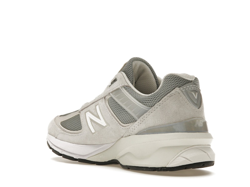 New Balance 990v5 Nimbus Cloud