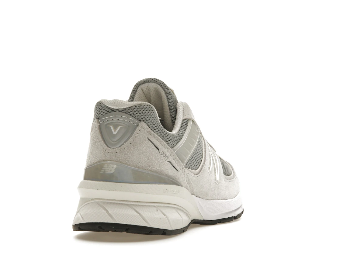New Balance 990v5 Nimbus Cloud