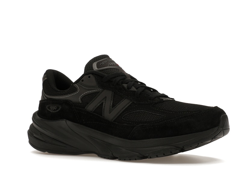 New Balance 990v6 Triple Black