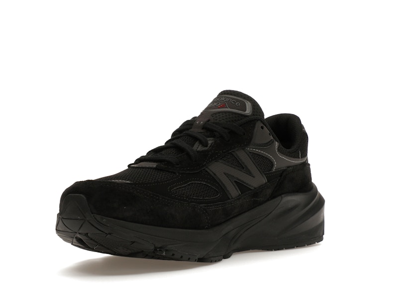New Balance 990v6 Triple Black