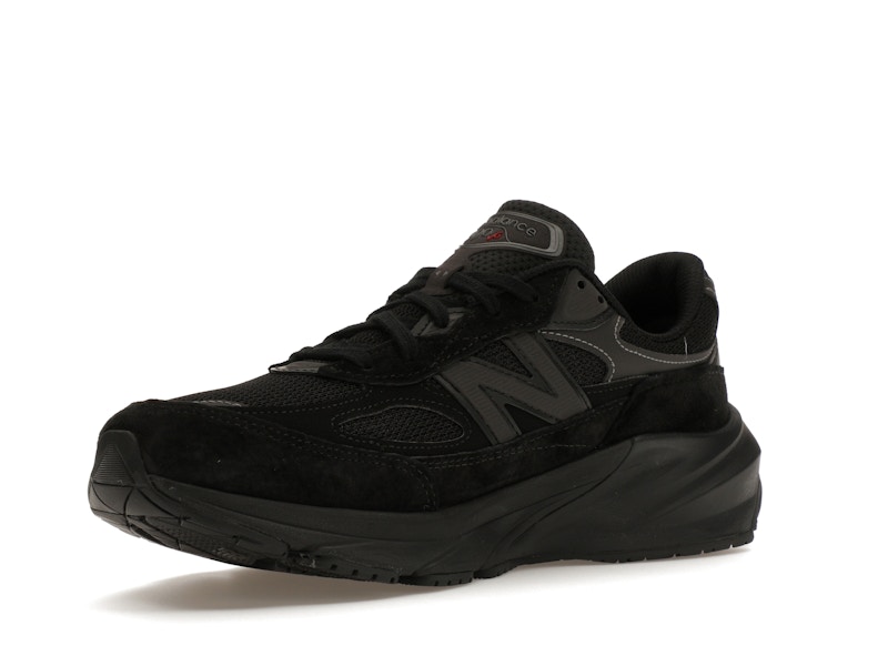 New Balance 990v6 Triple Black