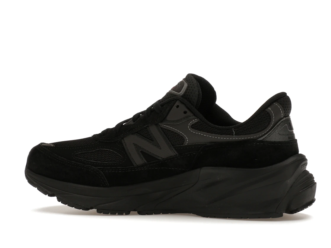 New Balance 990v6 Triple Black
