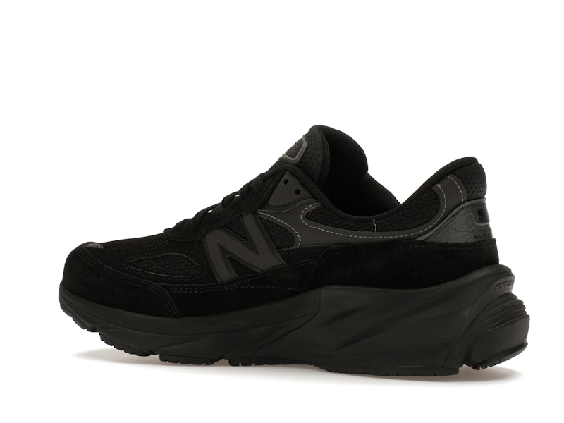 New Balance 990v6 Triple Black