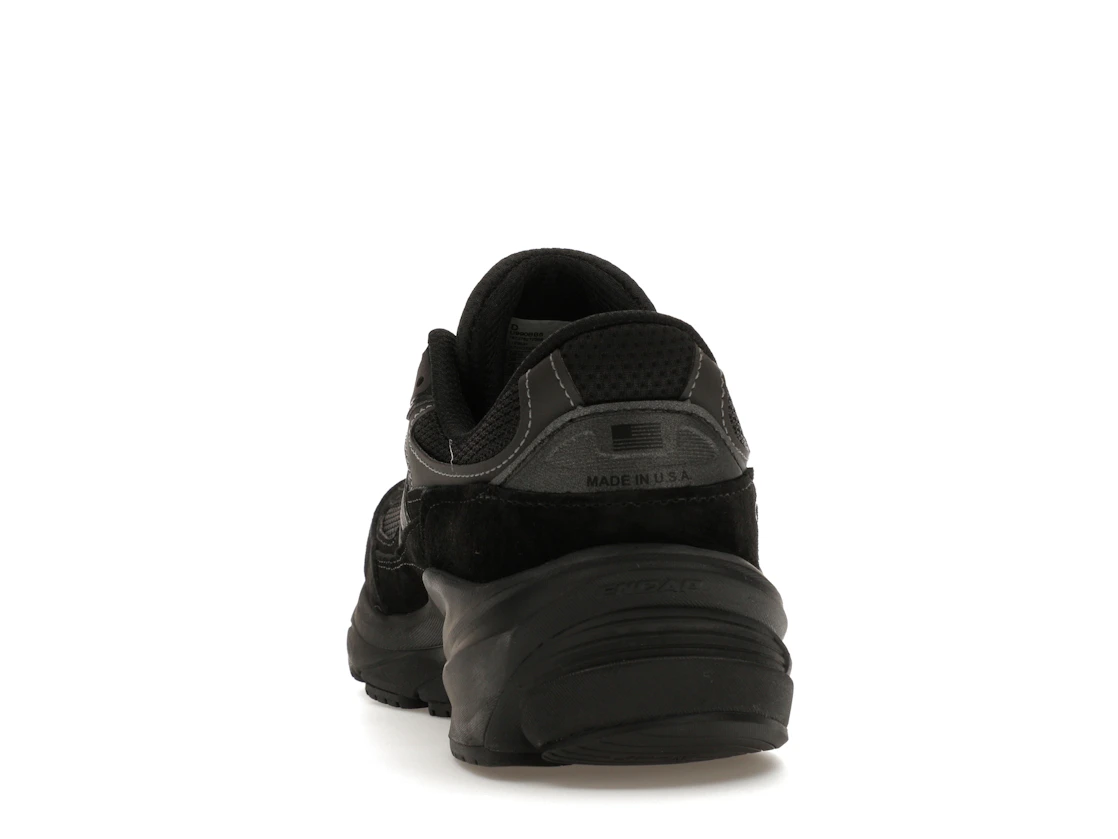 New Balance 990v6 Triple Black