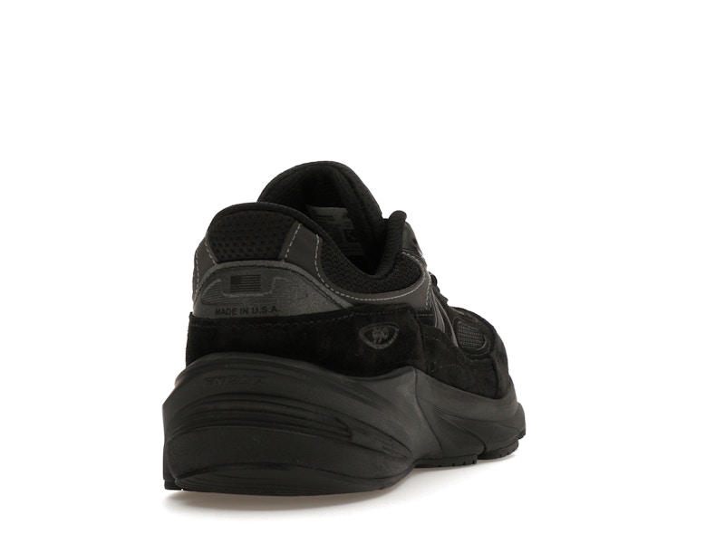 New Balance 990v6 Triple Black