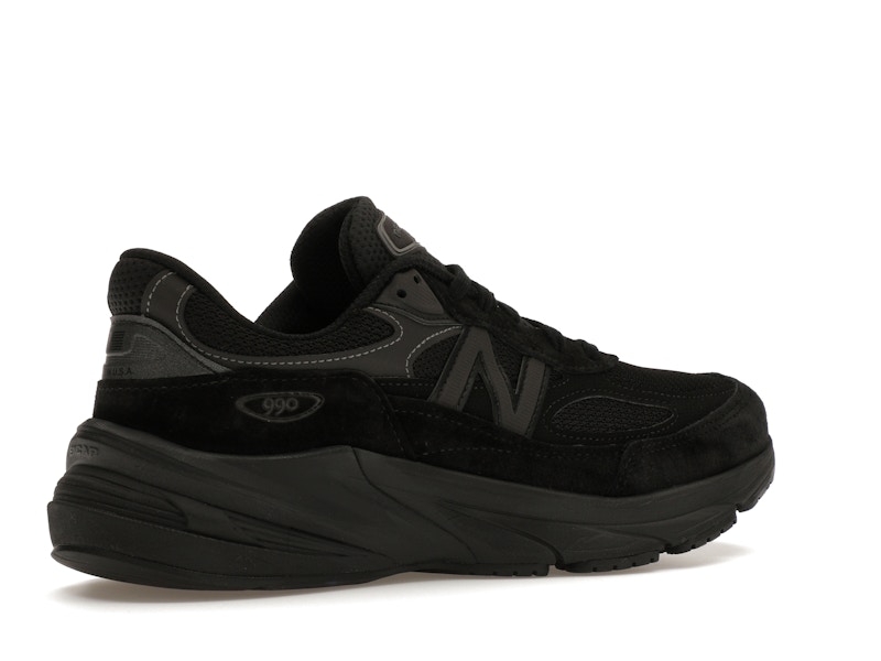 New Balance 990v6 Triple Black