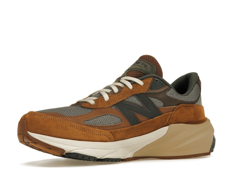 New Balance 990v6 Carhartt WIP Sculpture Center