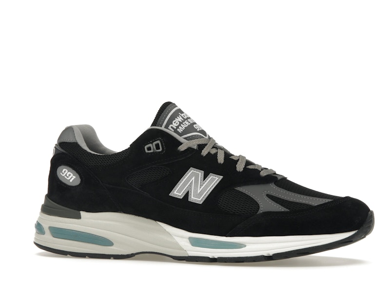 New Balance 991v2 MiUK Black Grey