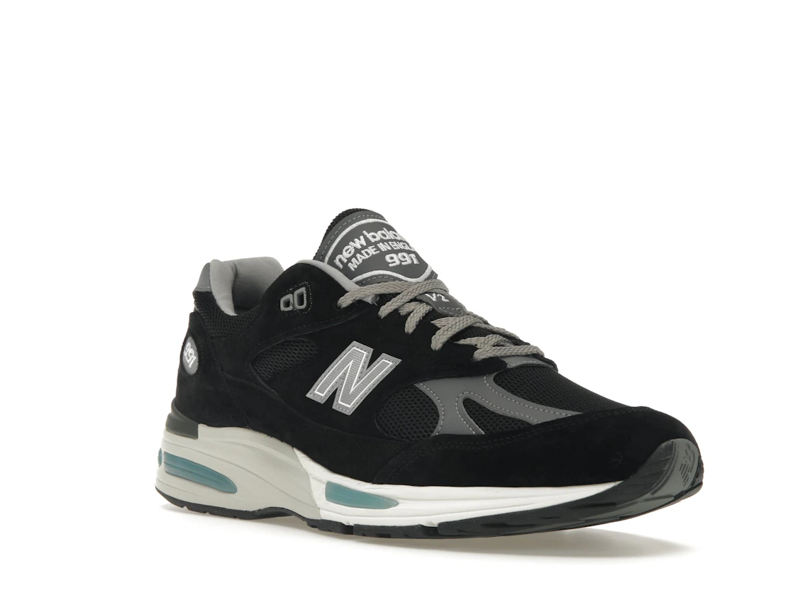New Balance 991v2 MiUK Black Grey