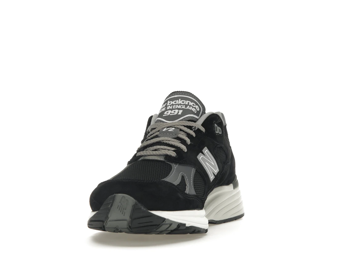 New Balance 991v2 MiUK Black Grey