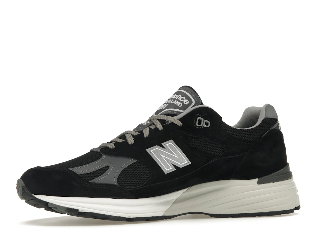 New Balance 991v2 MiUK Black Grey