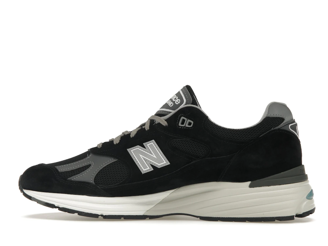 New Balance 991v2 MiUK Black Grey