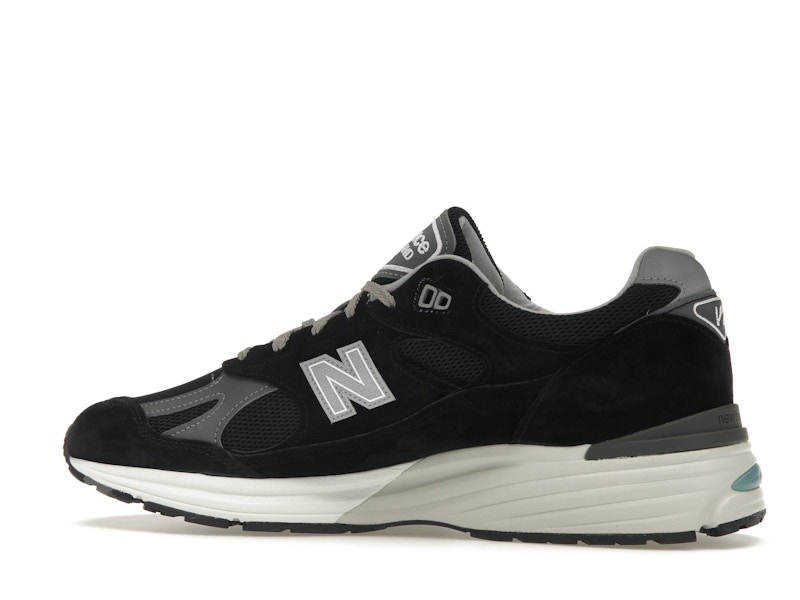 New Balance 991v2 MiUK Black Grey