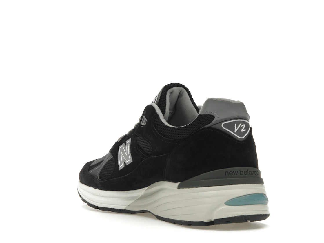 New Balance 991v2 MiUK Black Grey