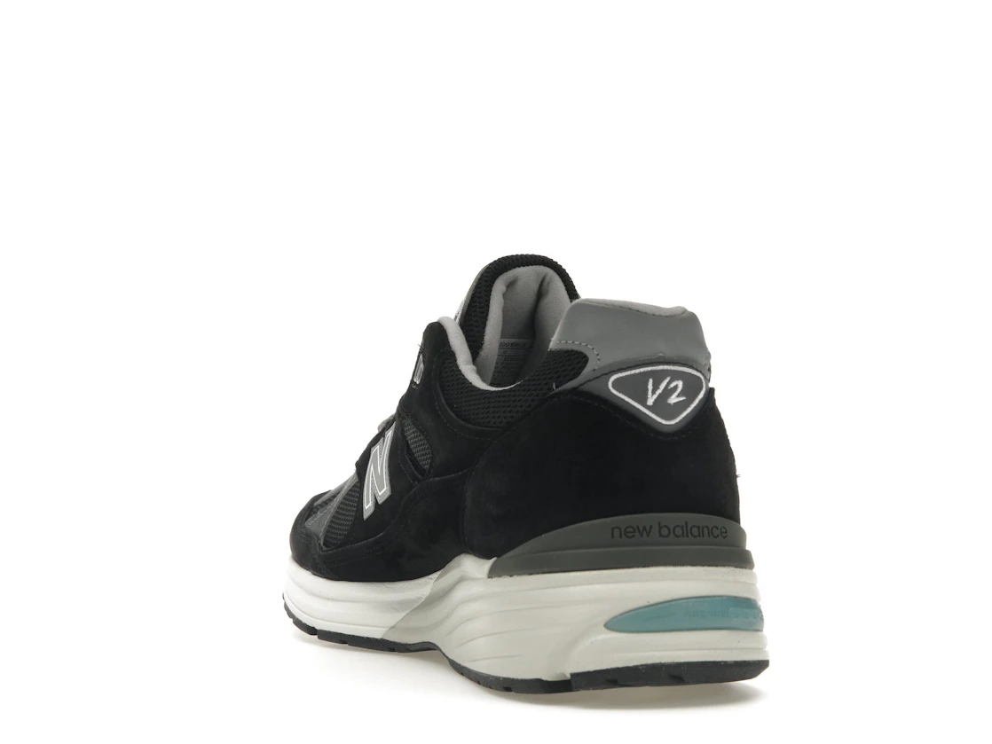 New Balance 991v2 MiUK Black Grey